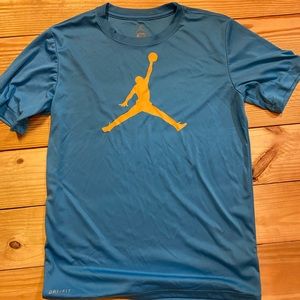 Air Jordan Nike dri fit shirt
